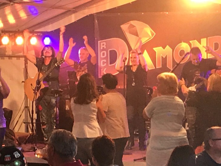 01a941b91b71133d3e14a5a05a7b01d8ed4d88bb9d